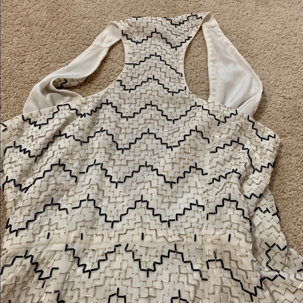 Parker short Embellished Cocktail Dress - Picture 4 of 7